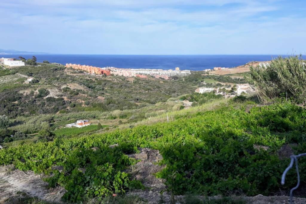 Beautiful Apartment In Duquesa Suites And Gardens Castillo de Sabinillas Luaran gambar